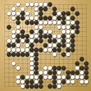 Board position at the end of game WAGC 2000 - Round 3 - Game 4: Mai-Duy Le vs Zoran Mutabzija