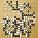 Board position at the end of game WAGC 2001 - Round 3 - Game 8: Harry Taari vs Desmond Cann