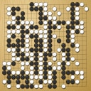 Board position at the end of game WAGC 2001 - Round 4 - Game 10: Fernando Manrique-Ochoa vs Hector Paiz-Castillo