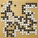 Board position at the end of game WAGC 2002 - Round 4 - Game 1: Dmytro Bogatskyy vs Li Fu